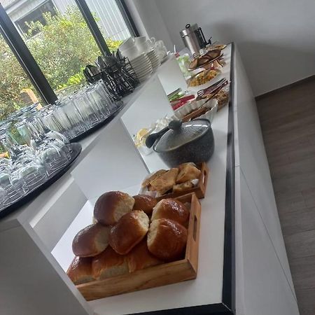 Pichvnari El-Mari B&B 외부 사진